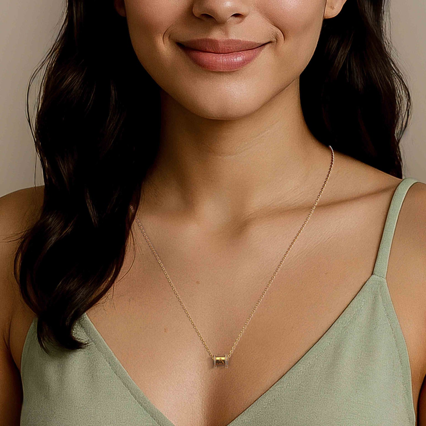 Luxe Lucky Turn Necklace SN002L