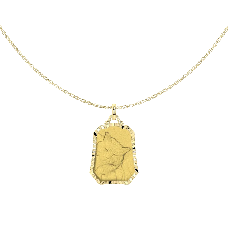 Gloria Relief Pendant
